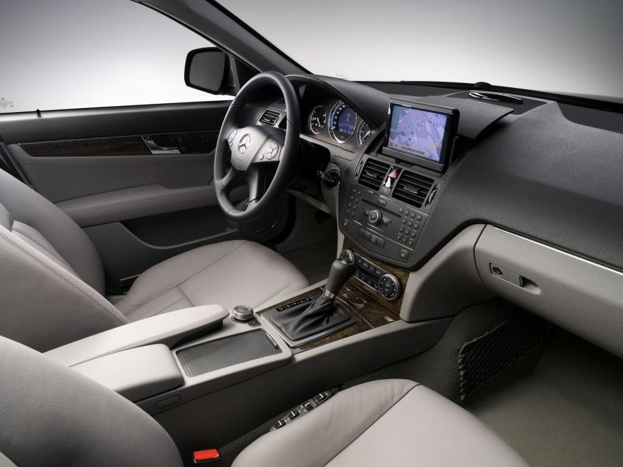  Mercedes-Benz C-Class Estate 2007 года  (фото 230 из 237)